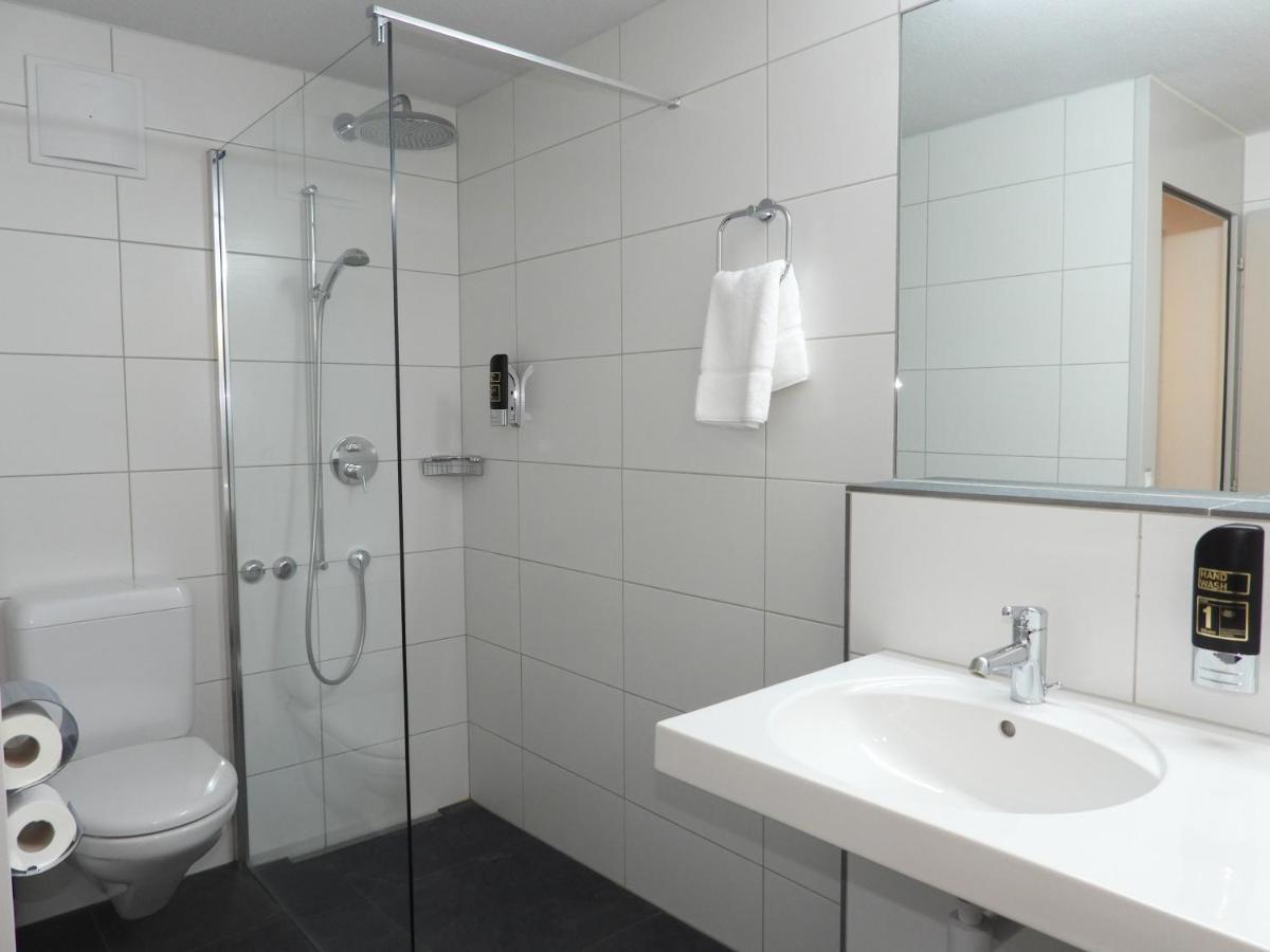 Das Hotel Sherlock Holmes Meiringen Exteriör bild