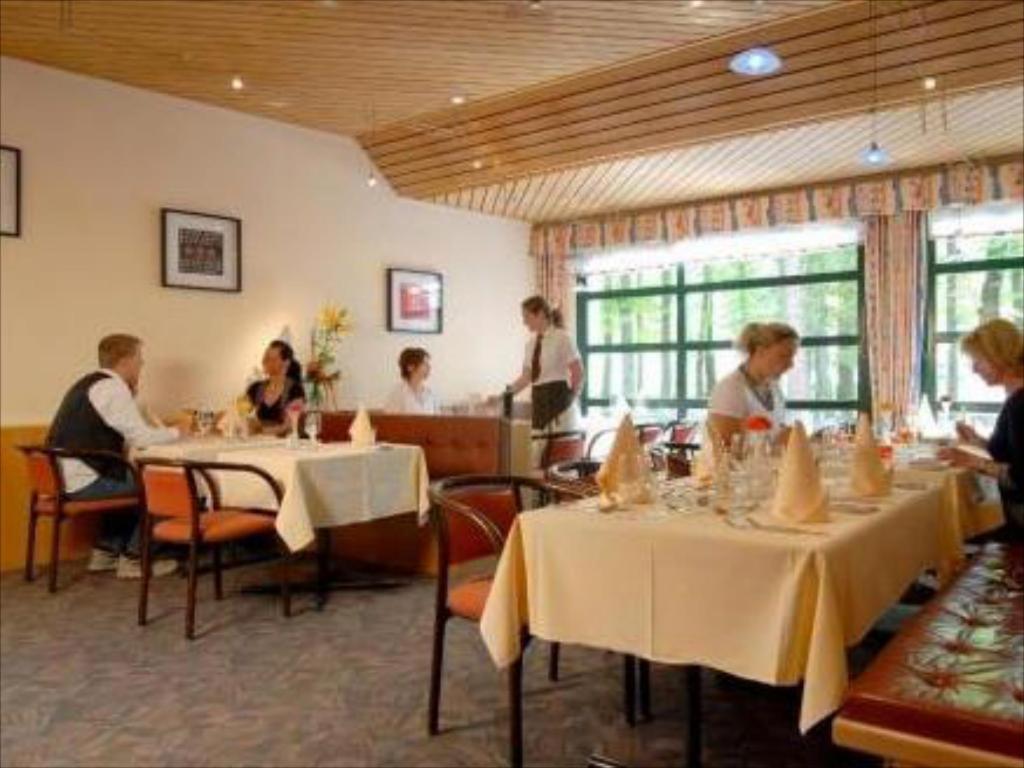 Das Hotel Sherlock Holmes Meiringen Exteriör bild
