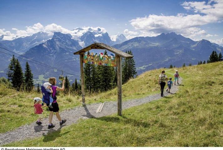 Das Hotel Sherlock Holmes Meiringen Exteriör bild