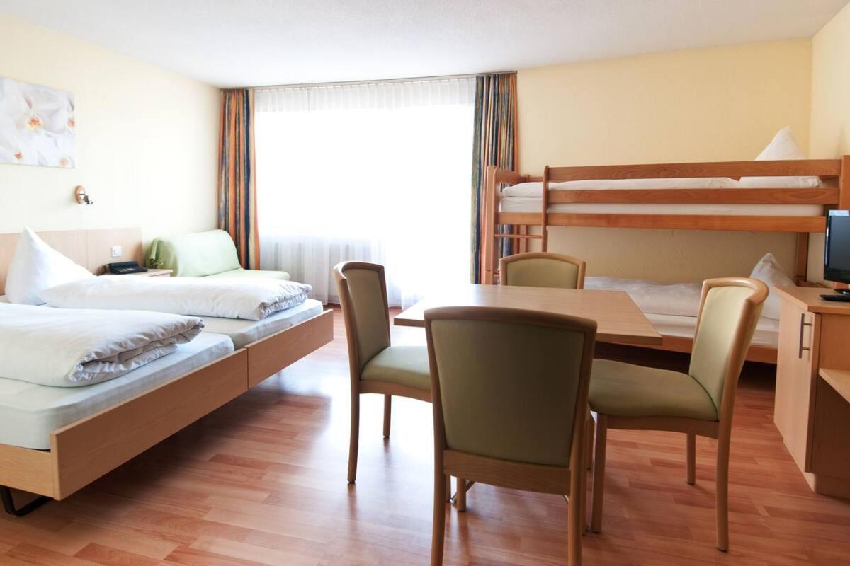 Das Hotel Sherlock Holmes Meiringen Exteriör bild