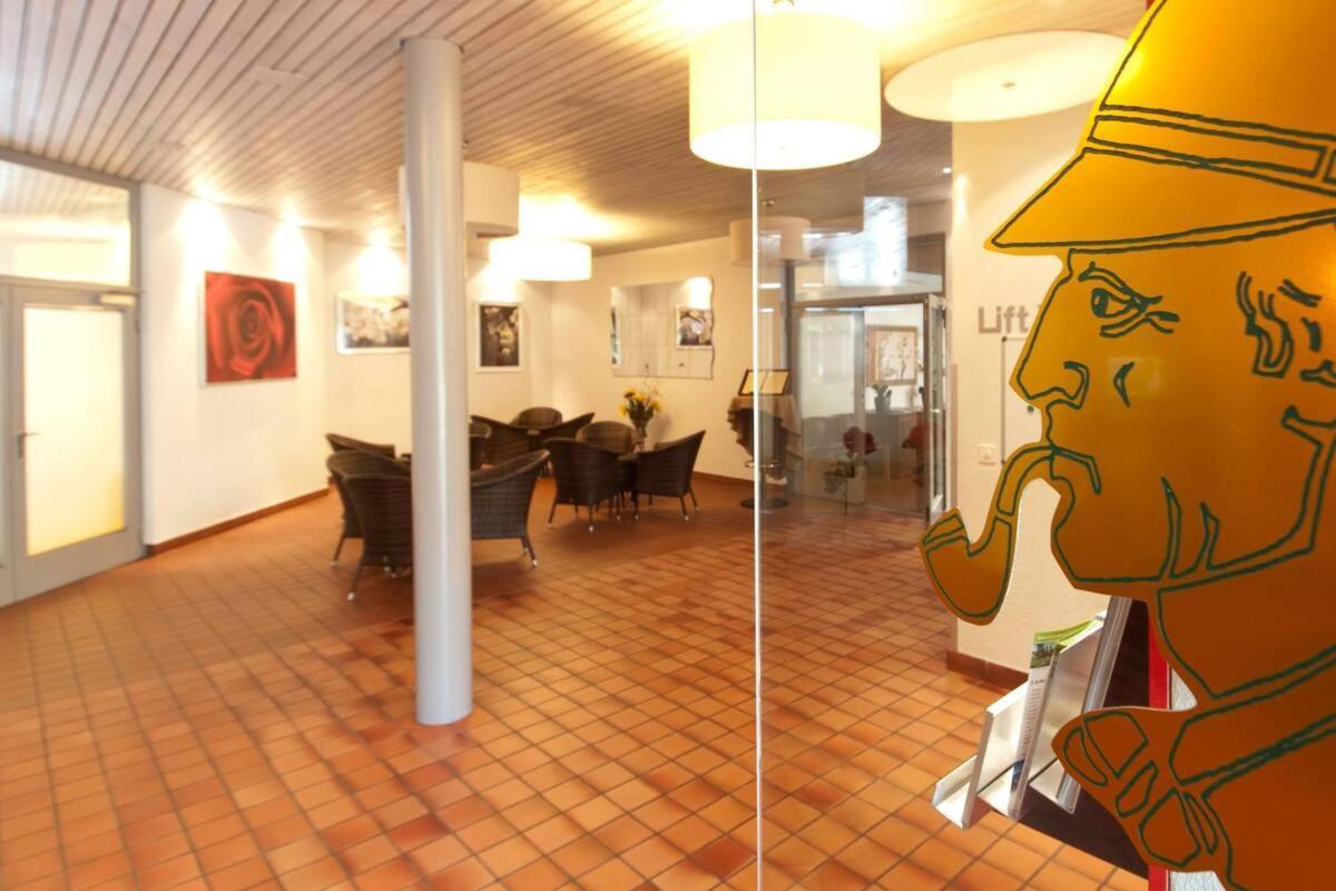 Das Hotel Sherlock Holmes Meiringen Exteriör bild