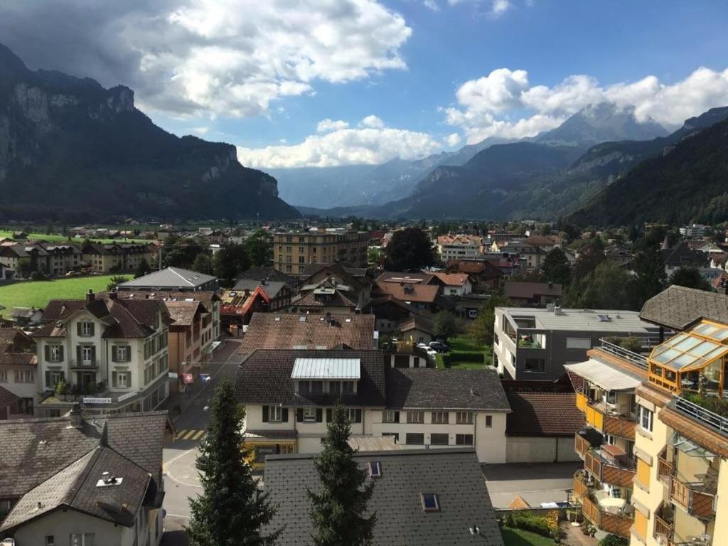 Das Hotel Sherlock Holmes Meiringen Exteriör bild