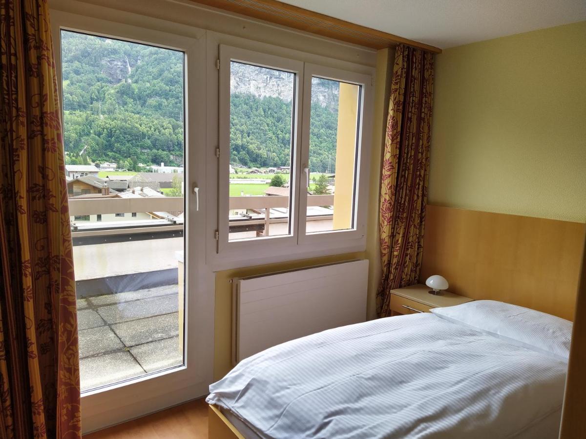 Das Hotel Sherlock Holmes Meiringen Exteriör bild